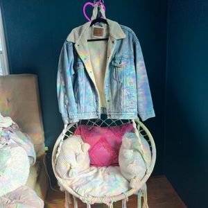 Levi’s Sherpa dad jacket